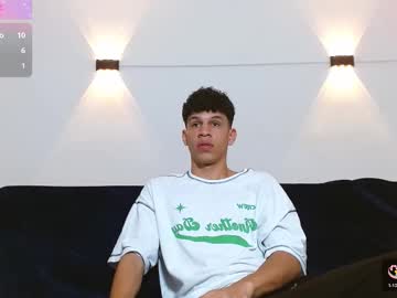 John_Ssnow29 Chaturbate stream image from September 25, 2025