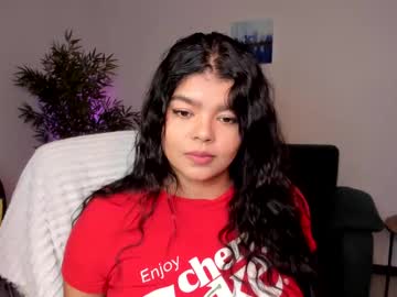 Helen_Miller Chaturbate stream image from September 25, 2025
