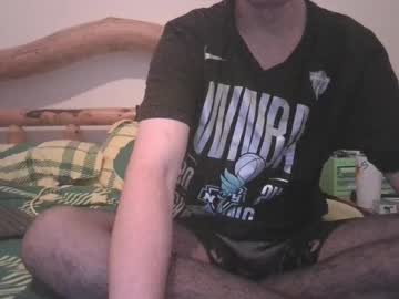 Kwahrens22 Chaturbate stream image from September 25, 2025