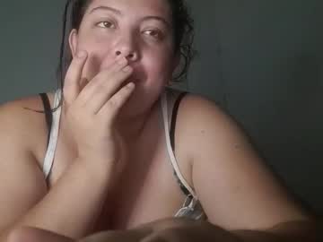 April_Rose2 Chaturbate stream image from September 25, 2025