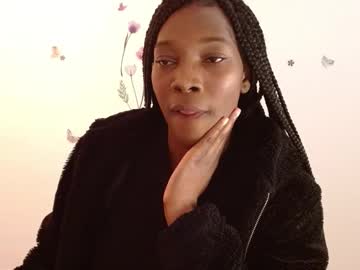 Nahomy_Gree Chaturbate stream image from September 25, 2025