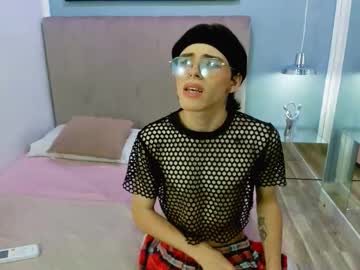 Trey_Grazer Chaturbate stream image from September 25, 2025