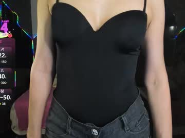 Nika_Gentle Chaturbate stream image from September 25, 2025