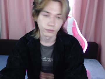 Evan_Reinhart Chaturbate stream image from September 25, 2025