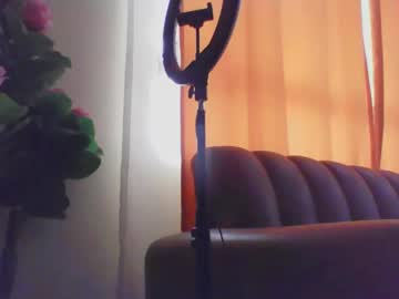 Asiya2030 Chaturbate stream image from September 25, 2025