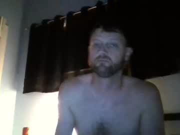 Hornydl32 Chaturbate stream image from September 25, 2025