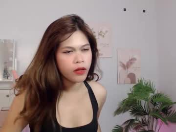 Cherrykiss1997 Chaturbate stream image from September 25, 2025