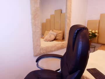 Selene_Blackwell Chaturbate stream image from September 25, 2025