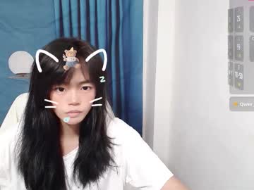 Duolanei Chaturbate stream image from September 25, 2025