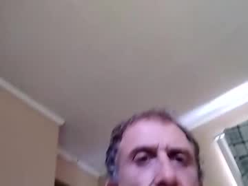 Letmewetyoirpantiies Chaturbate stream image from September 25, 2025
