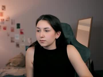 Raviolly046 Chaturbate stream image from September 25, 2025
