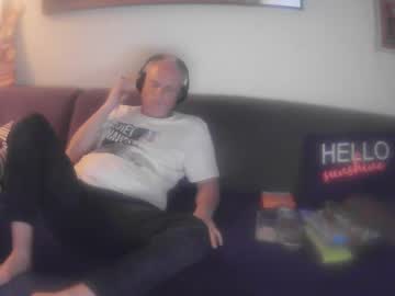 Eric204 Chaturbate stream image from September 25, 2025