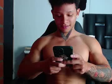 Erosscott Chaturbate stream image from September 25, 2025