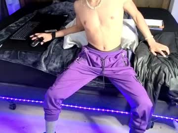 Cassidykayde Chaturbate stream image from September 25, 2025