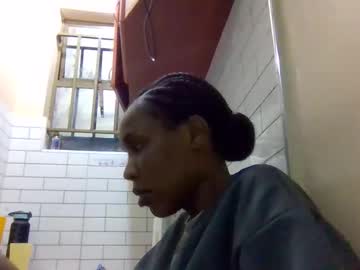 Crazybee256 Chaturbate stream image from September 25, 2025