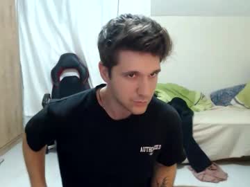 Brownhaiir Chaturbate stream image from September 25, 2025