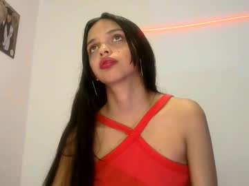 Mia_Lucy_21 Chaturbate stream image from September 25, 2025