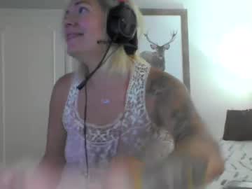 Yogimilflover Chaturbate stream image from September 25, 2025