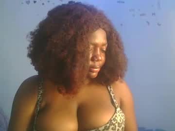 Lovecumsluttie Chaturbate stream image from September 25, 2025