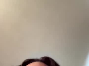 Luxilanna Chaturbate stream image from September 25, 2025