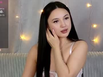 Alliesli Chaturbate stream image from September 25, 2025