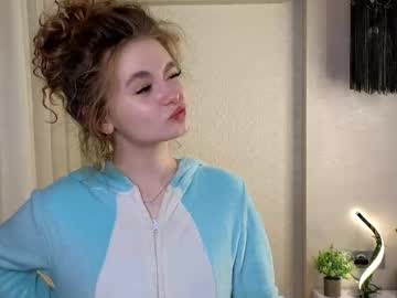 Sara_Marlen Chaturbate stream image from September 25, 2025