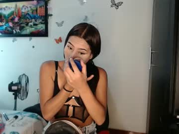 Sexyschoolagebabe19 Chaturbate stream image from September 26, 2025