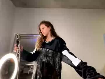 Bendybabexo Chaturbate stream image from September 26, 2025