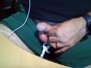 Bearyuncut Chaturbate stream image from September 26, 2025