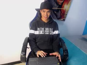 Jhei_King Chaturbate stream image from September 26, 2025
