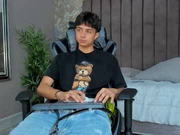 Ethanlowell Chaturbate stream image from September 26, 2025