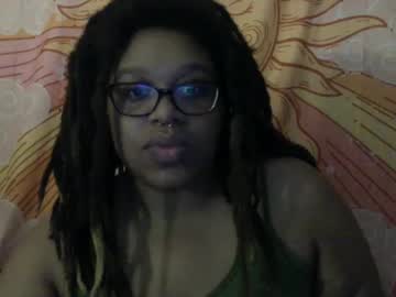 Goddesshoneybun Chaturbate stream image from September 26, 2025