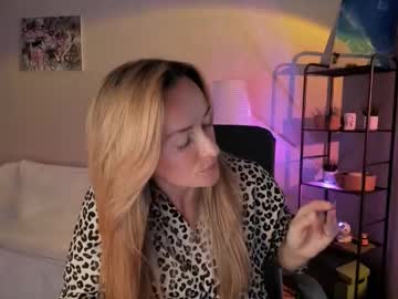 Save_The_Qween Chaturbate stream image from September 26, 2025