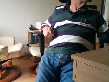 Camcologne Chaturbate stream image from September 26, 2025
