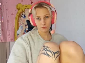 Little_Soyia Chaturbate stream image from September 26, 2025