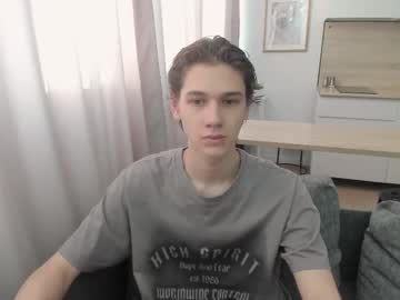 0verlandd Chaturbate stream image from September 26, 2025