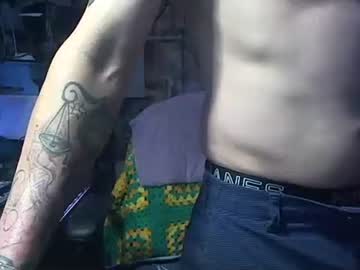 Dadddyyycloudy Chaturbate stream image from September 26, 2025