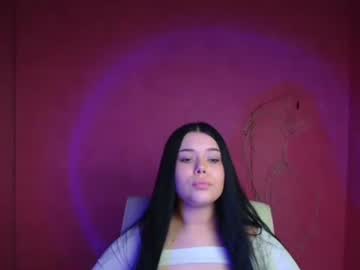Naomivibes Chaturbate stream image from September 26, 2025