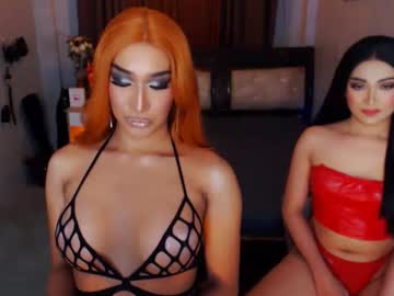 Yourasian_Cherryfaux Chaturbate stream image from September 26, 2025