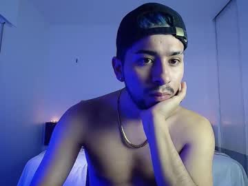 Luxanee Chaturbate stream image from September 26, 2025
