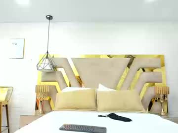 Rossee_Naia Chaturbate stream image from September 26, 2025