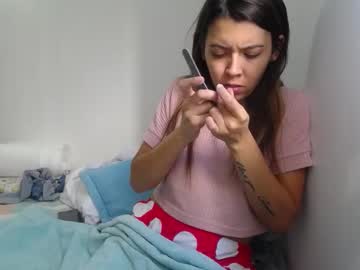Sofiahenao2 Chaturbate stream image from September 26, 2025