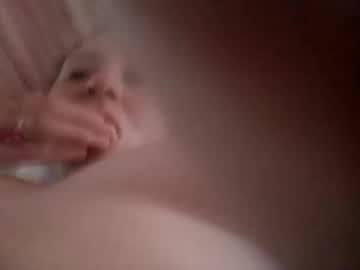 Candyswirls Chaturbate stream image from September 26, 2025