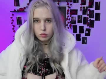 Ingannamorte18 Chaturbate stream image from September 26, 2025