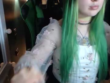 Hentaishiing Chaturbate stream image from September 26, 2025