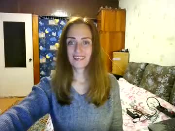 Juliaa_Foxi Chaturbate stream image from September 26, 2025