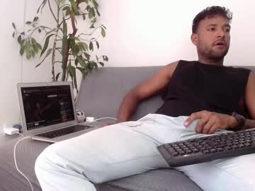 Orlando_Horny Chaturbate stream image from September 26, 2025