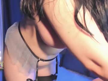 Violet____H Chaturbate stream image from September 26, 2025