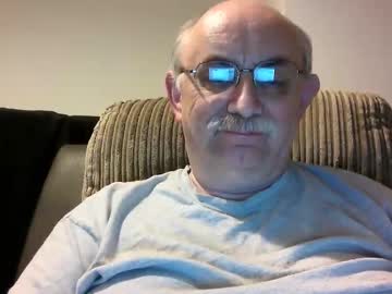 Grey_Dom Chaturbate stream image from September 26, 2025