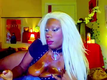 Manicpixiedreamgirl__ Chaturbate stream image from September 26, 2025